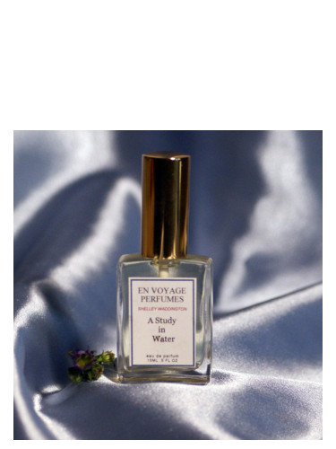 En Voyage Perfumes A Study in Water