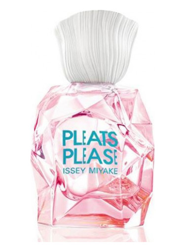 Issey Miyake Pleats Please in Bloom