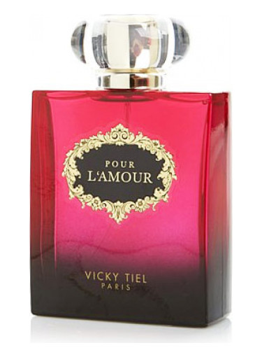 Vicky Tiel Pour L'Amour